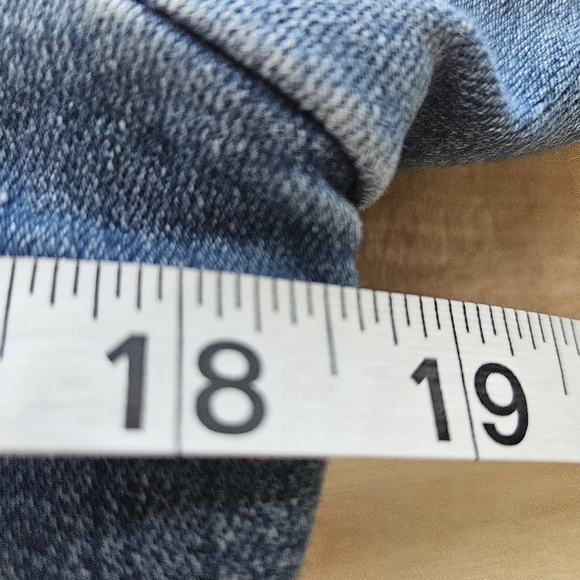 Cache Women's Blue Denim Short Jacket Rhinestone Buttons Size 6 - Picture 8 of 12